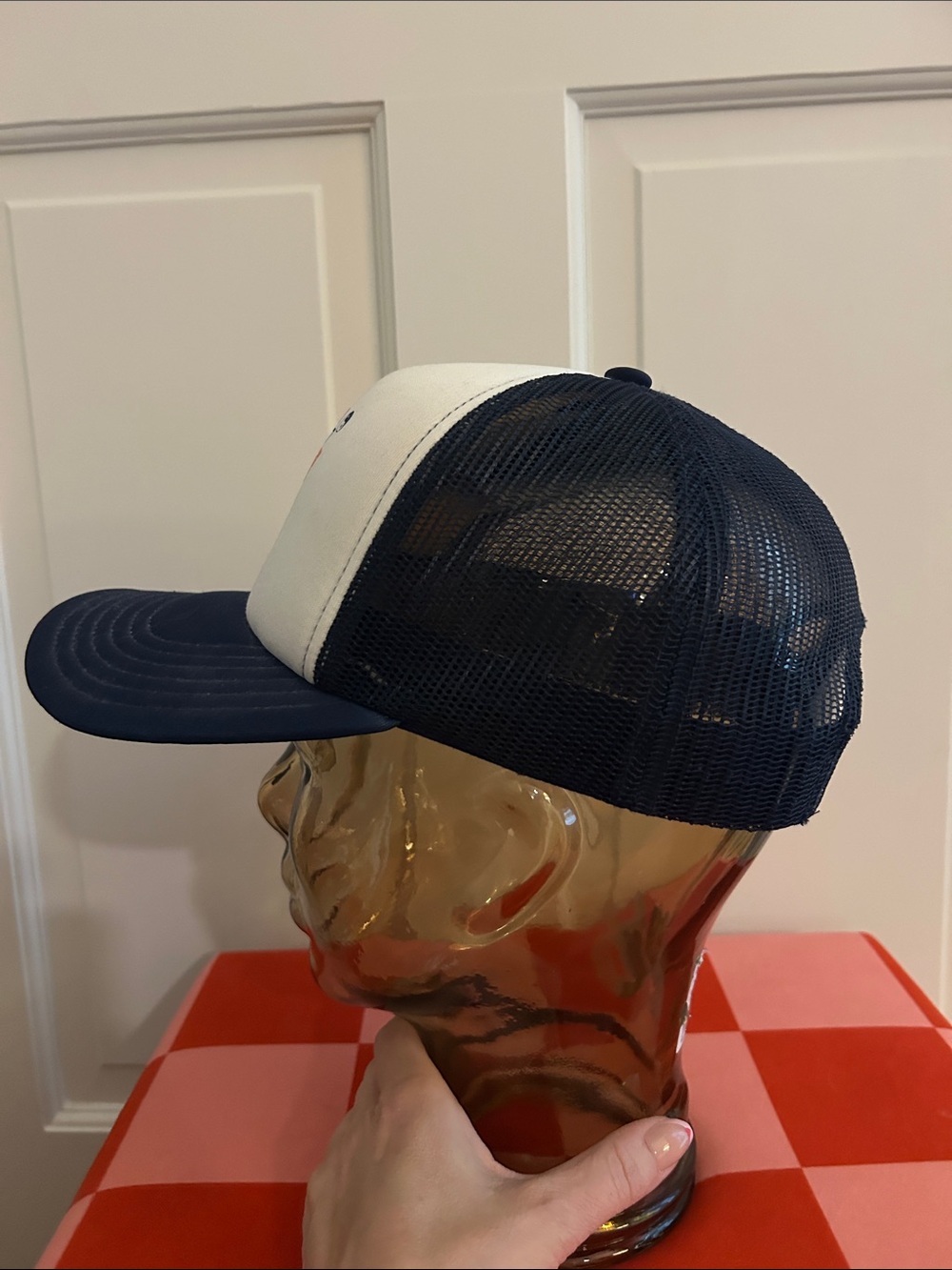 Aeropostale White & Navy Hawaii Surfing Trucker Hat - Picture 2 of 5
